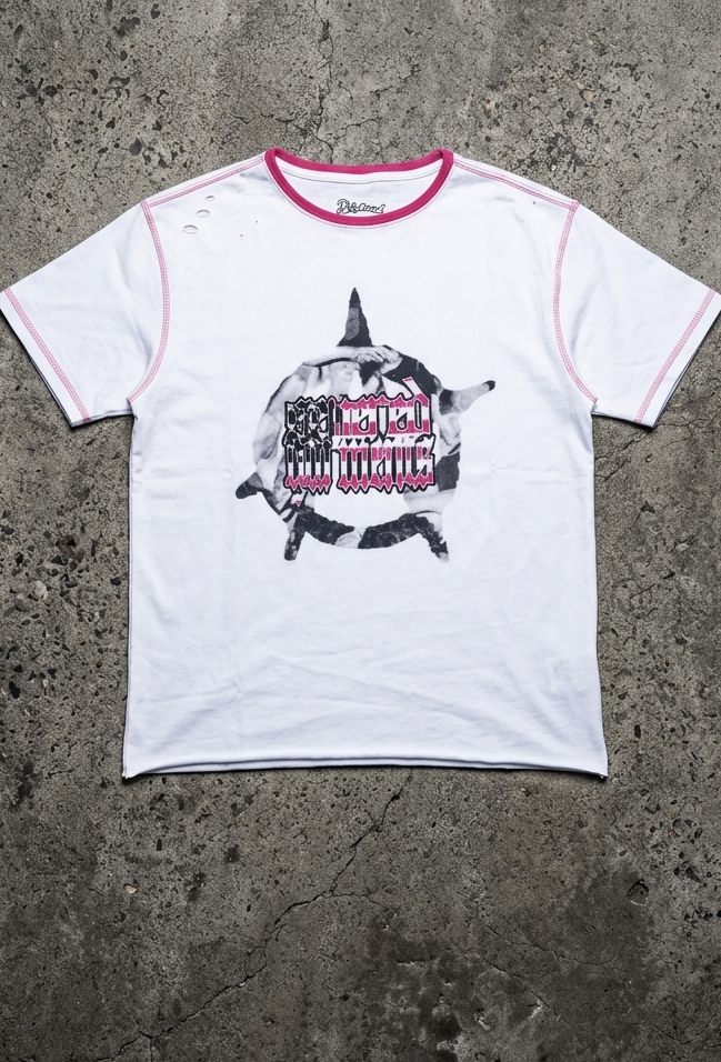 P*nk tee